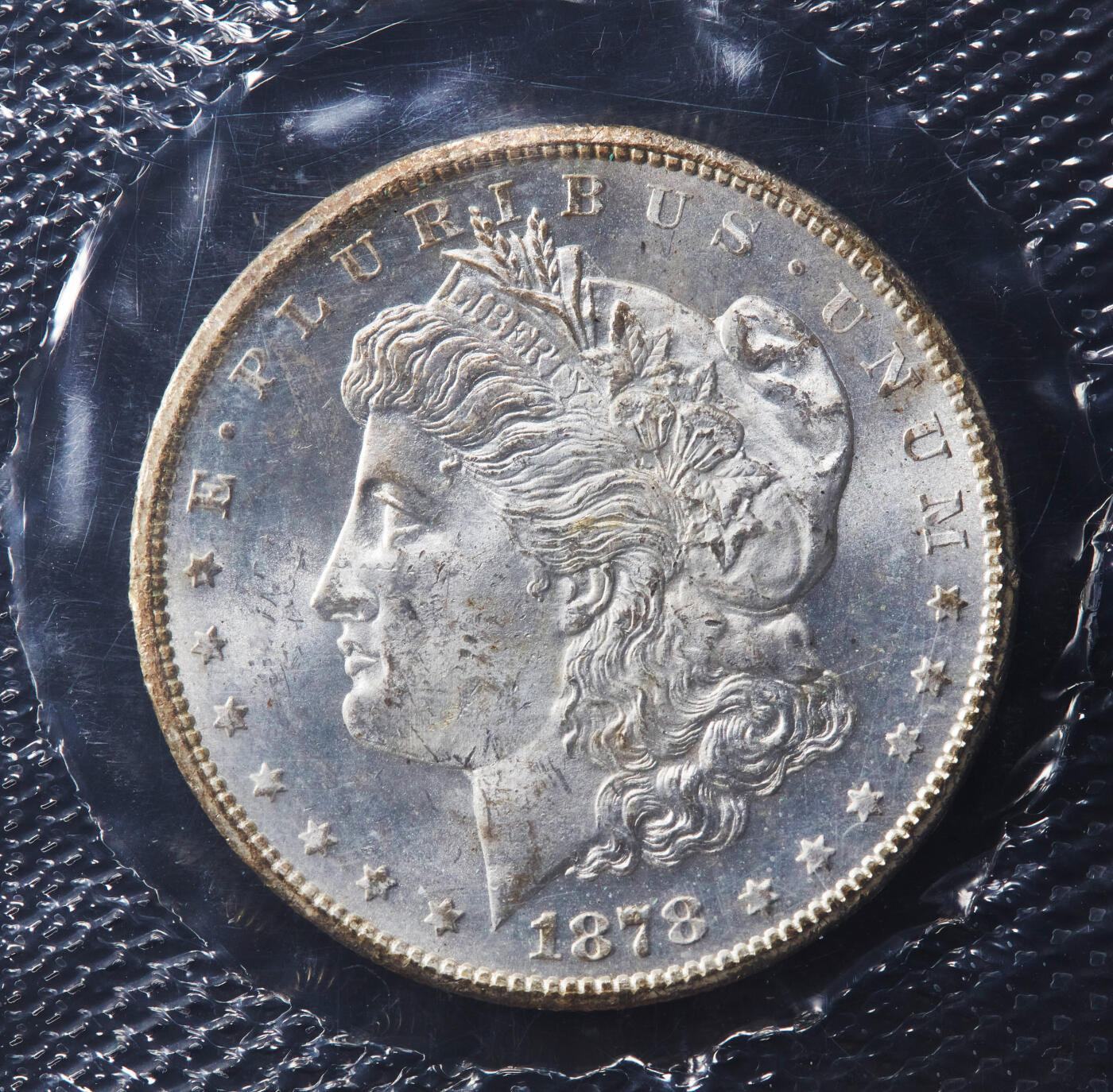 【俄甄集藏】“万象更新、马呈祥瑞”迎新春俄甄精品场-2026年(047)01-21 星期三 晚 19:30 全场包邮 美国1878年CC版卡森厂摩根1美元大银币，NGC MS63，早期原册封装，首年版，类精制底板，转光品相，少见品种