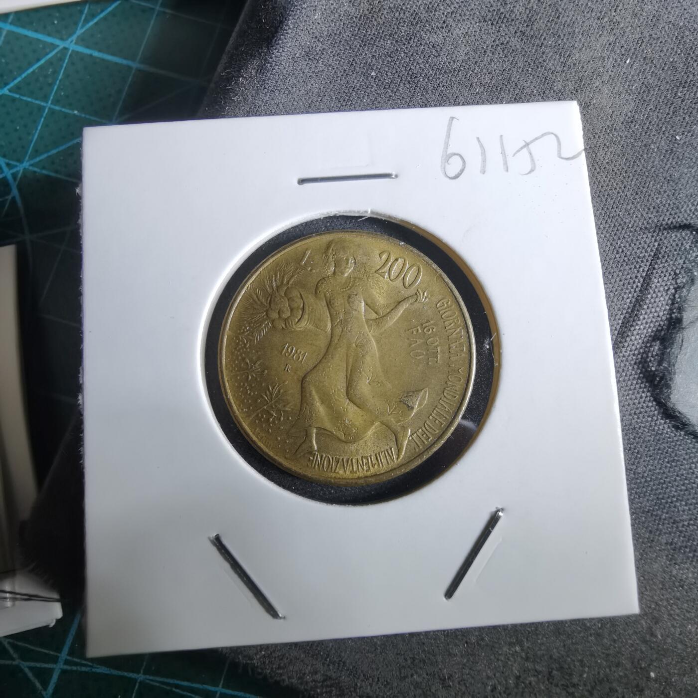 沼泽如烟--第961场 意大利1981年200里拉