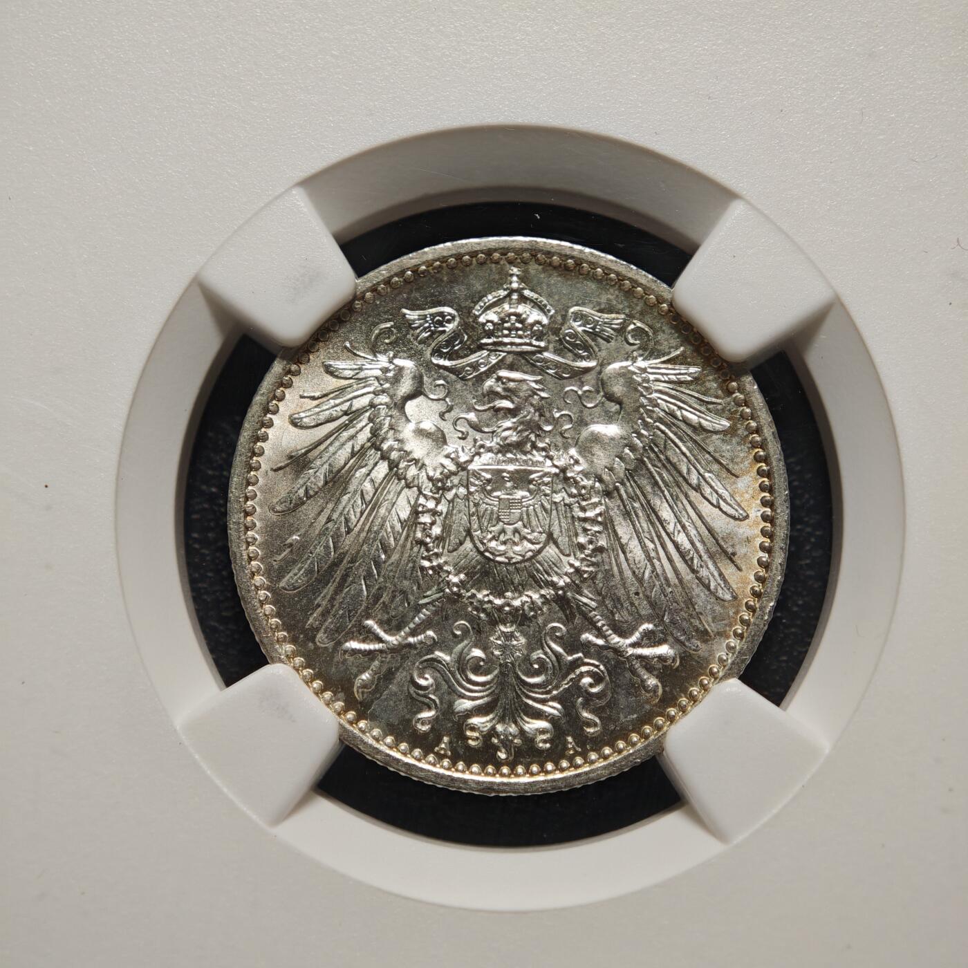 【德藏】世界币章拍卖第162期（拍品征集中~欢迎藏友联系） 1915年 德国1马克银币 NGC MS66 环形黄油包浆 原光犀利