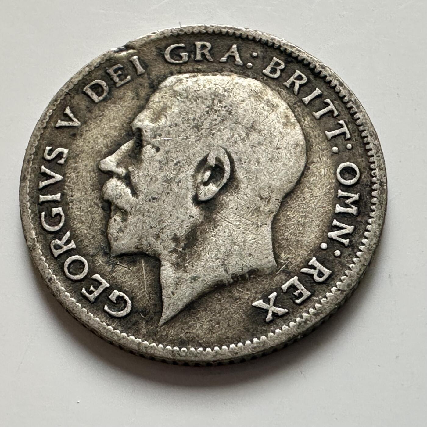 🌹外币初藏🌹🐯2026年第8场  每周二四六晚8️⃣点 接代拍 英国1921年6便士银币 2.8克50%银 a