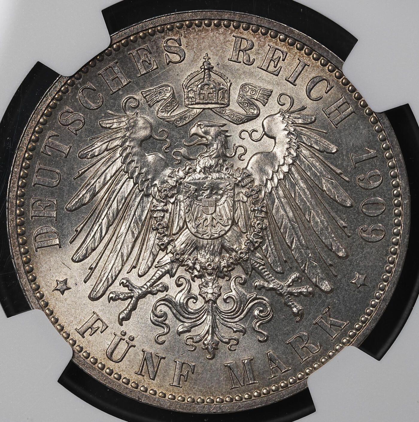 修遠堂世界钱币第101期 NGC MS64 1909年萨克森王国 “莱比锡大学 500 周年纪念” 5马克大银币 五彩