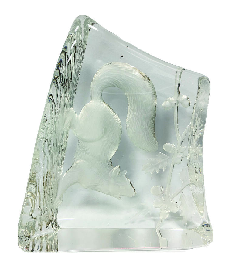 上海拍卖行2025年秋季古董珍玩拍卖会 瑞典Malears手工制松鼠水晶摆件