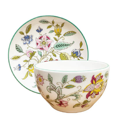 上海拍卖行2025年秋季古董珍玩拍卖会 - 英国MINTON经典款小茶杯配小点心碟(原装盒)