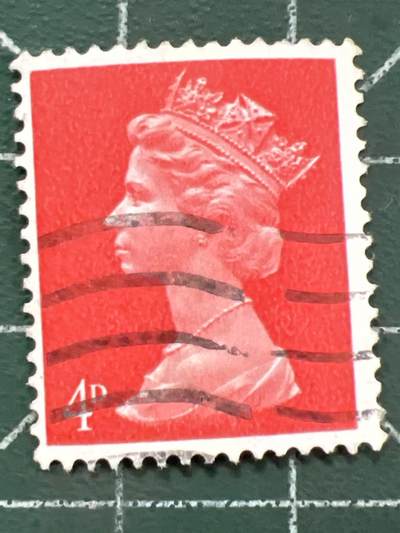 第1101 邮票专场 （无押金，捡漏，全场50包邮，偏远地区除外，接收代拍业务，本店十天发一次货） - 英国女王邮票