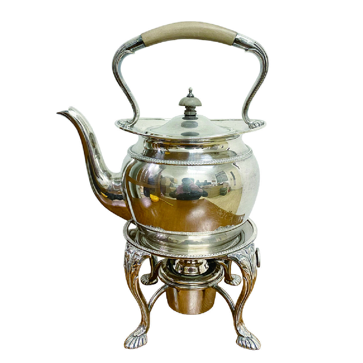 上海拍卖行2025年秋季古董珍玩拍卖会 19世纪英国镀银提梁壶及酒精加热架(H:28cm)