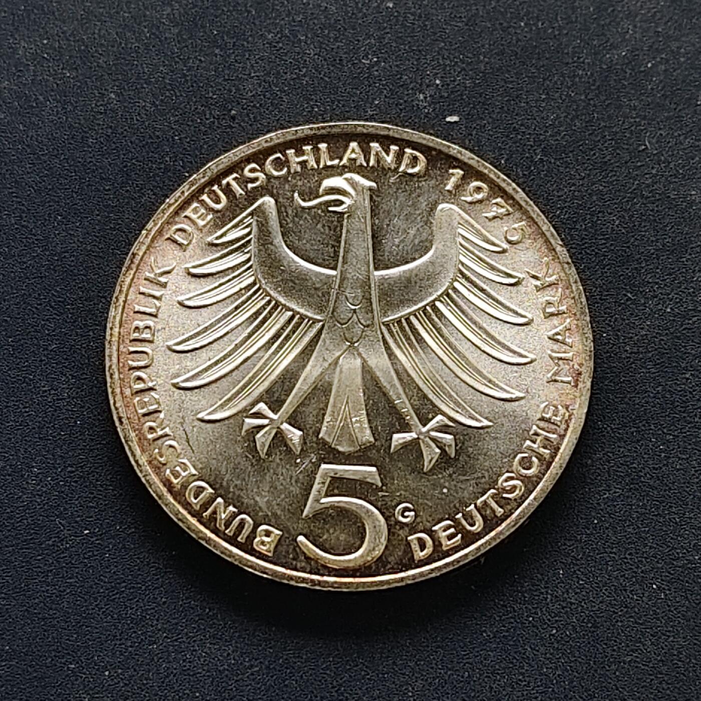 【全场包邮】纯粹捡漏拍494场 德国联邦德国1975年5马克神学家阿尔伯特·施韦策诞生百年纪念银币-带证书【29毫米11.2克，纯银价约140元（按20元银价折算）】