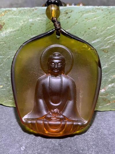 放福利！精美古法琥珀色琉璃如来佛祖吊坠一个！ - 放福利！精美古法琥珀色琉璃如来佛祖吊坠一个！