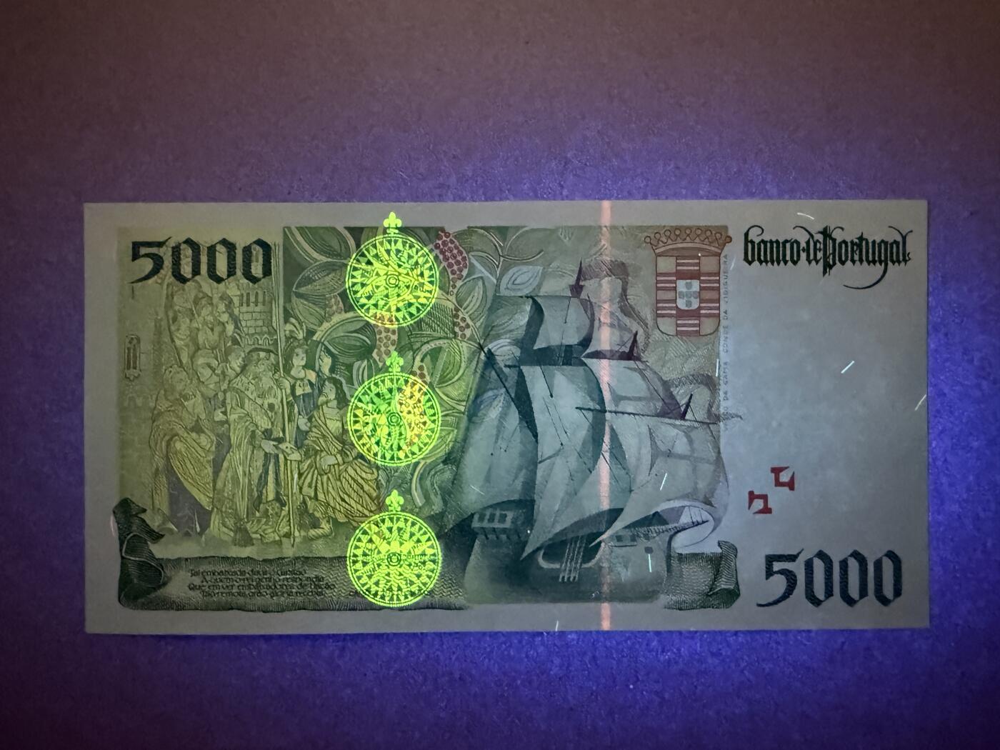 《艾美收藏》第229期-1.18周日外币荟萃 葡萄牙5000埃斯库多 UNC 1998年 葡萄牙航海家达伽马 局部荧光