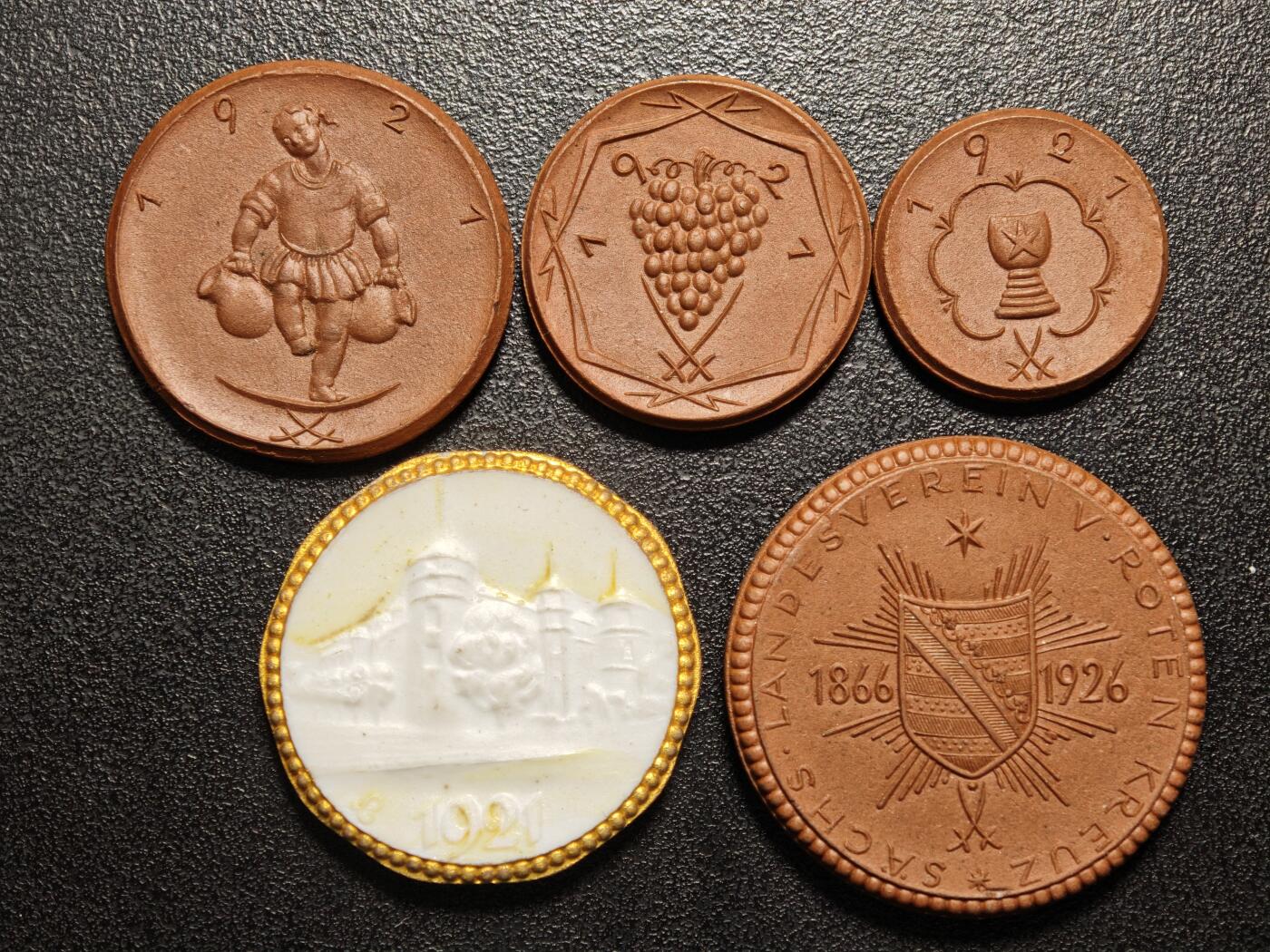 【德藏】世界币章拍卖第162期（拍品征集中~欢迎藏友联系） 5枚一组 德国陶瓷比4枚 及 陶瓷章1枚 详细尺寸请看拍品介绍