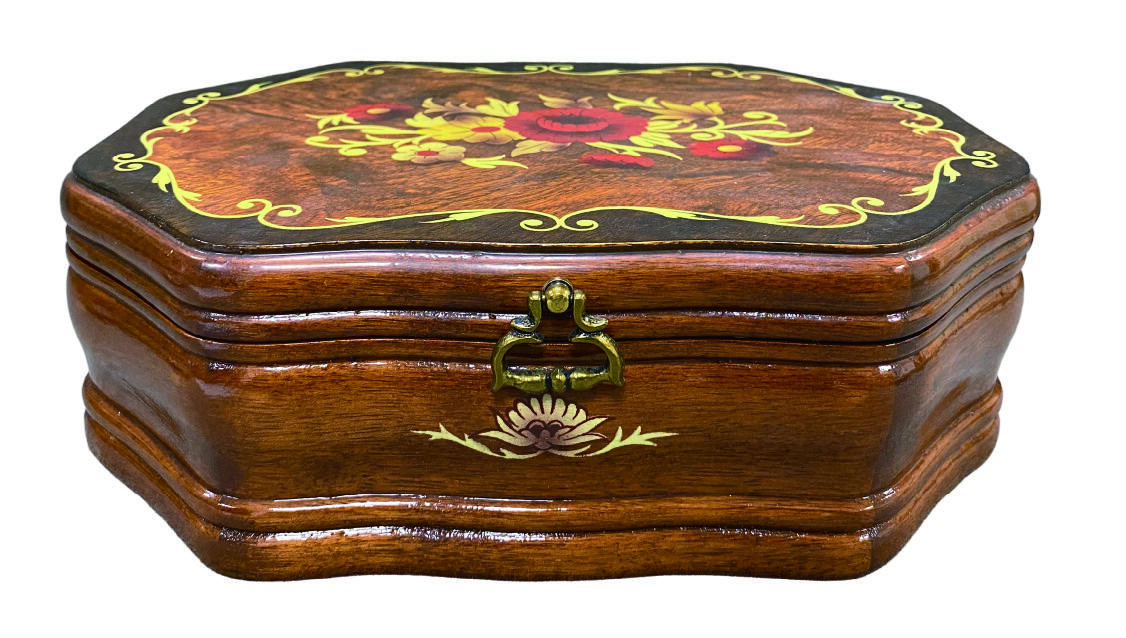 上海拍卖行2025年秋季古董珍玩拍卖会 约20世纪初法国桃花心木古董带镜八音首饰盒