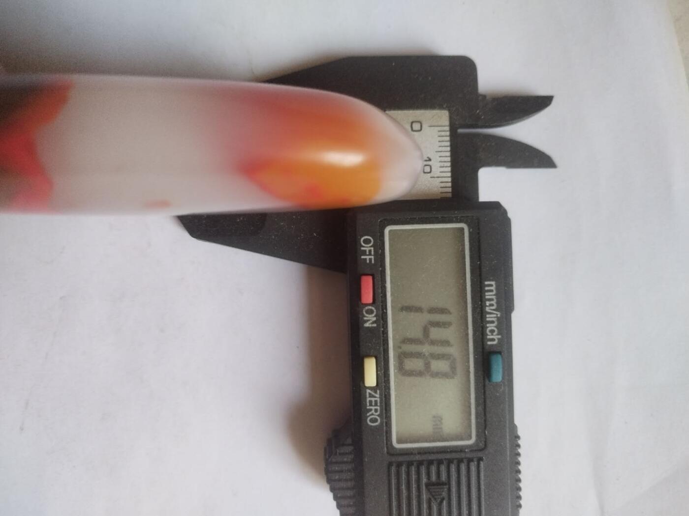 玉石 手镯 手串 手链 中国红  七彩玉手把件。