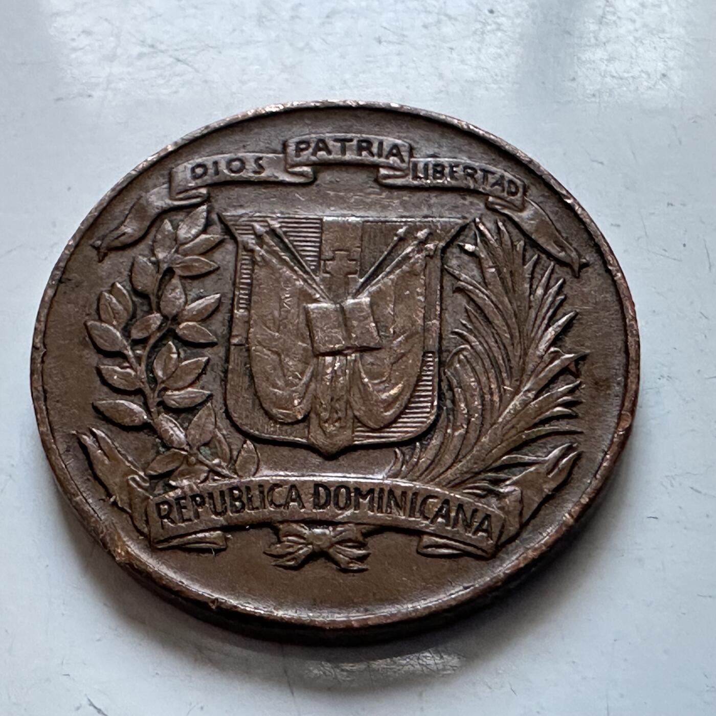 🌹外币初藏🌹🐯2026年第8场  每周二四六晚8️⃣点 接代拍 多米尼加1942年一分