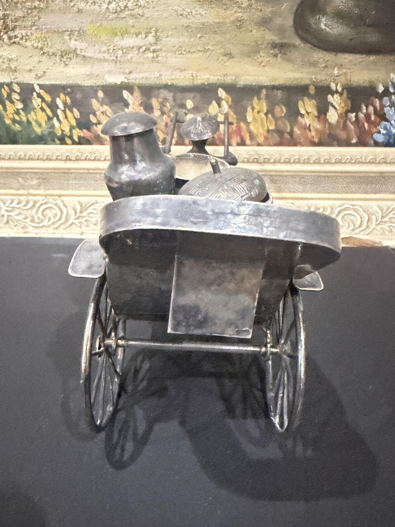 海外回流精品专场（鸽子请绕行） 欧洲回流清代银车摆件（长：20.5cm，重：264.5克）