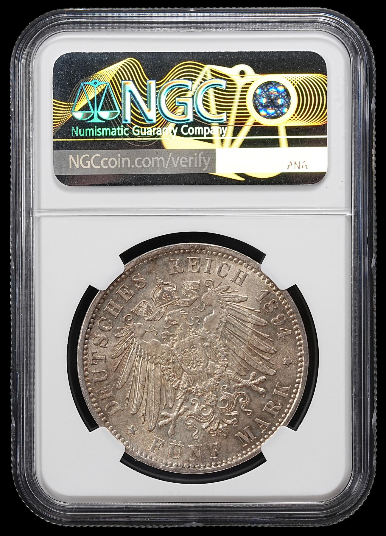 修遠堂世界钱币第101期 NGC MS64 1894年巴伐利亚5马克大银币，冠军分，稀少的早期年份