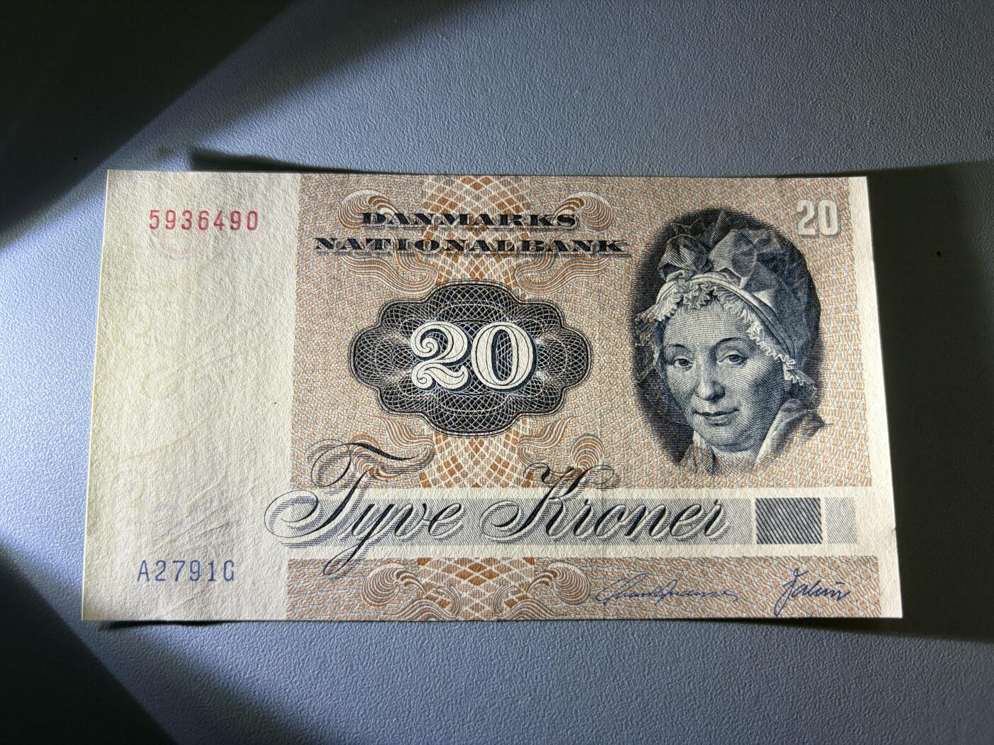 咖啡豆•收藏 2026年Jan_21th世界各国纸币拍卖 丹麦 1979年 20克朗 全新UNC 外国纸币