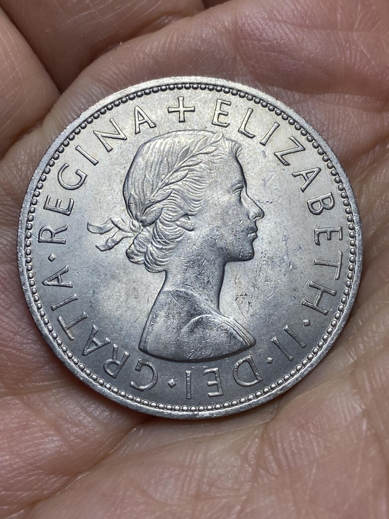 2026年第八场(总第一百七十七场）外国好品散币场(免佣金) 英国🇬🇧1967年半克朗(伊丽莎白二世青年桂冠第二版，普制币关门年)