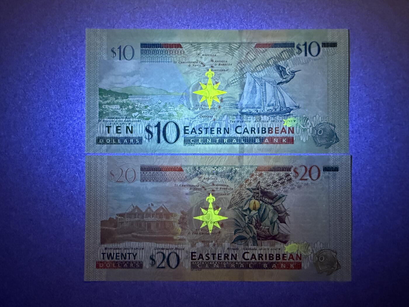 《艾美收藏》第229期-1.18周日外币荟萃 东加勒比10、20元2张 UNC 2015年女王