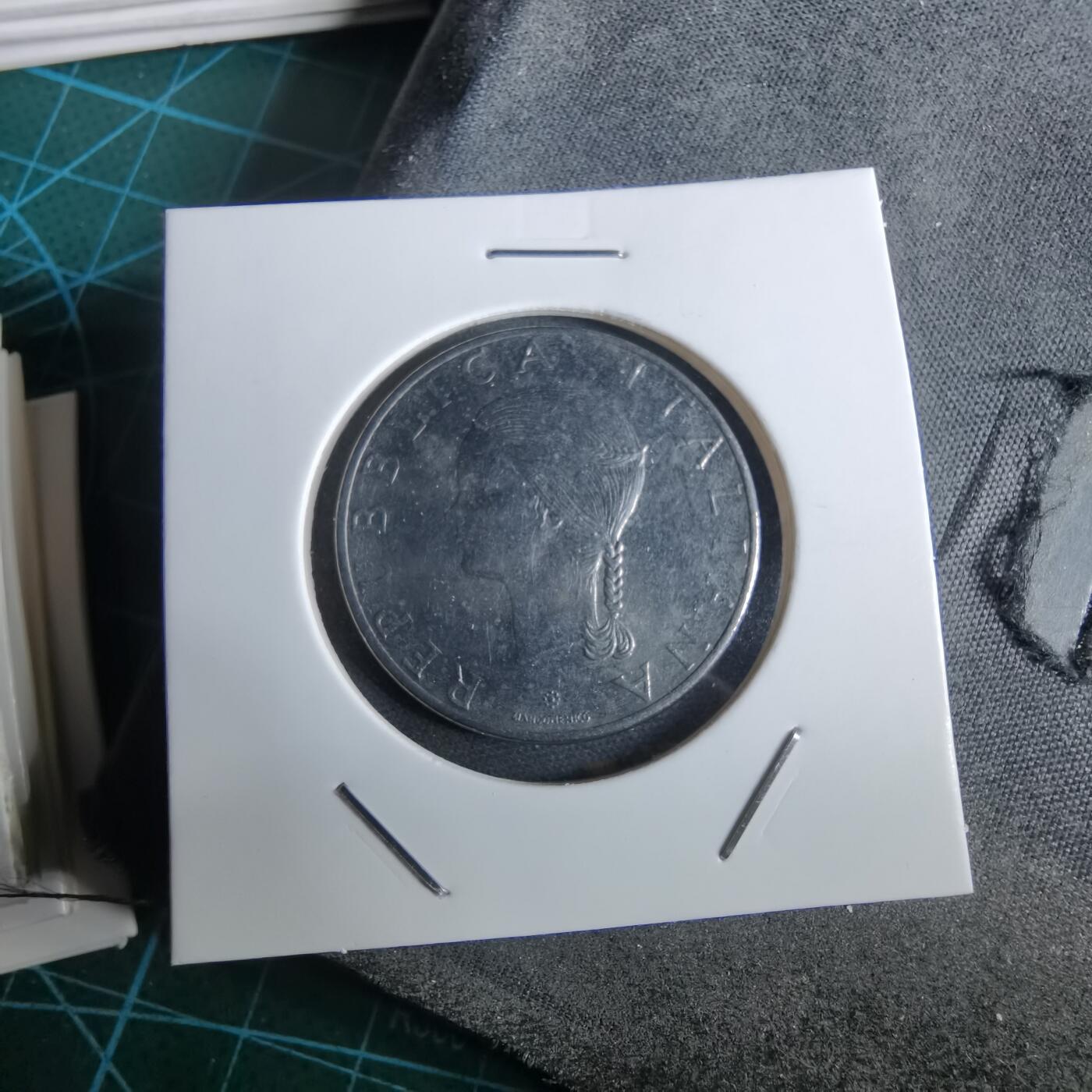 沼泽如烟--第961场 意大利1979年100里拉