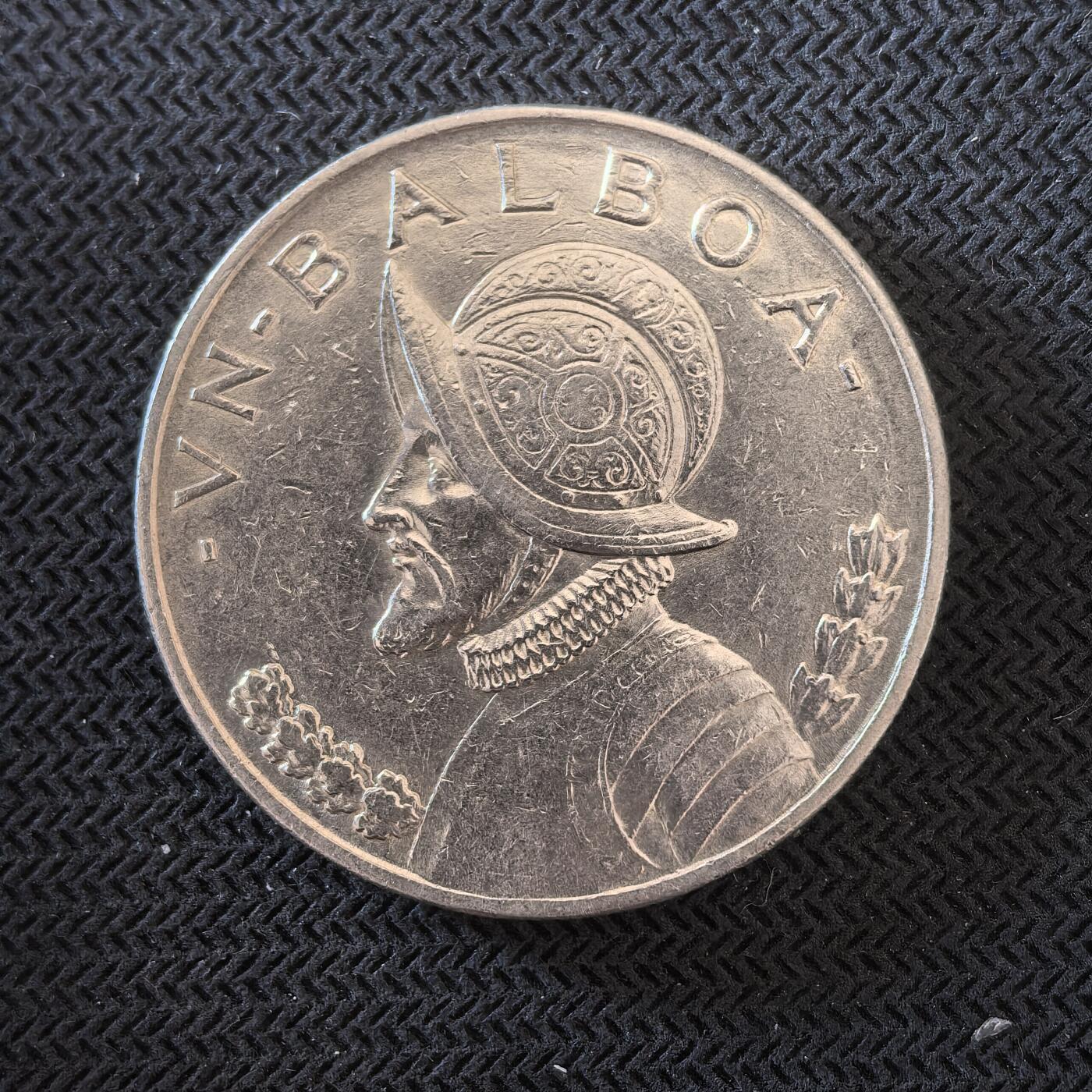 道一币馆币章第一百六十三场 巴拿马1947年持斧女神1巴波亚银币  26.7g 900S