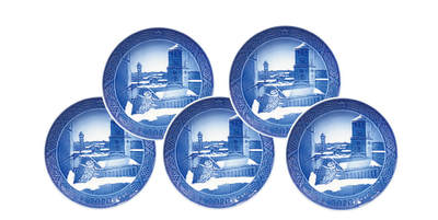 上海拍卖行2025年秋季古董珍玩拍卖会 - 丹麦皇家哥本哈根2020年版年份纪念盘(全新,原装盒,售于高岛屋)