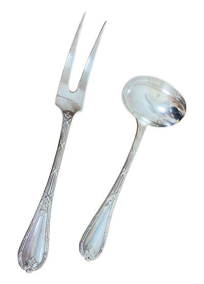 上海拍卖行2025年秋季古董珍玩拍卖会 - 20世纪初法国Christofle(昆汀)镀银刻花分餐具