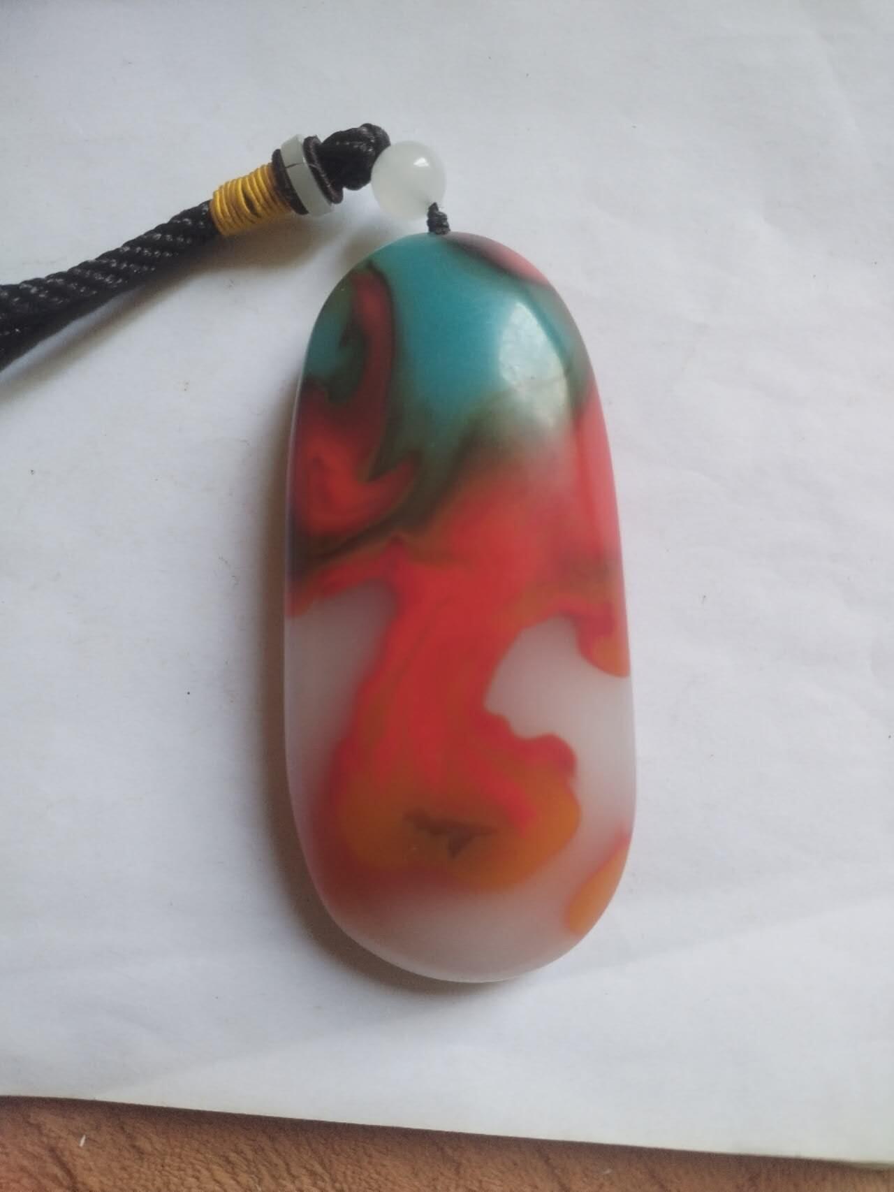 玉石 手镯 手串 手链 中国红  七彩玉手把件。