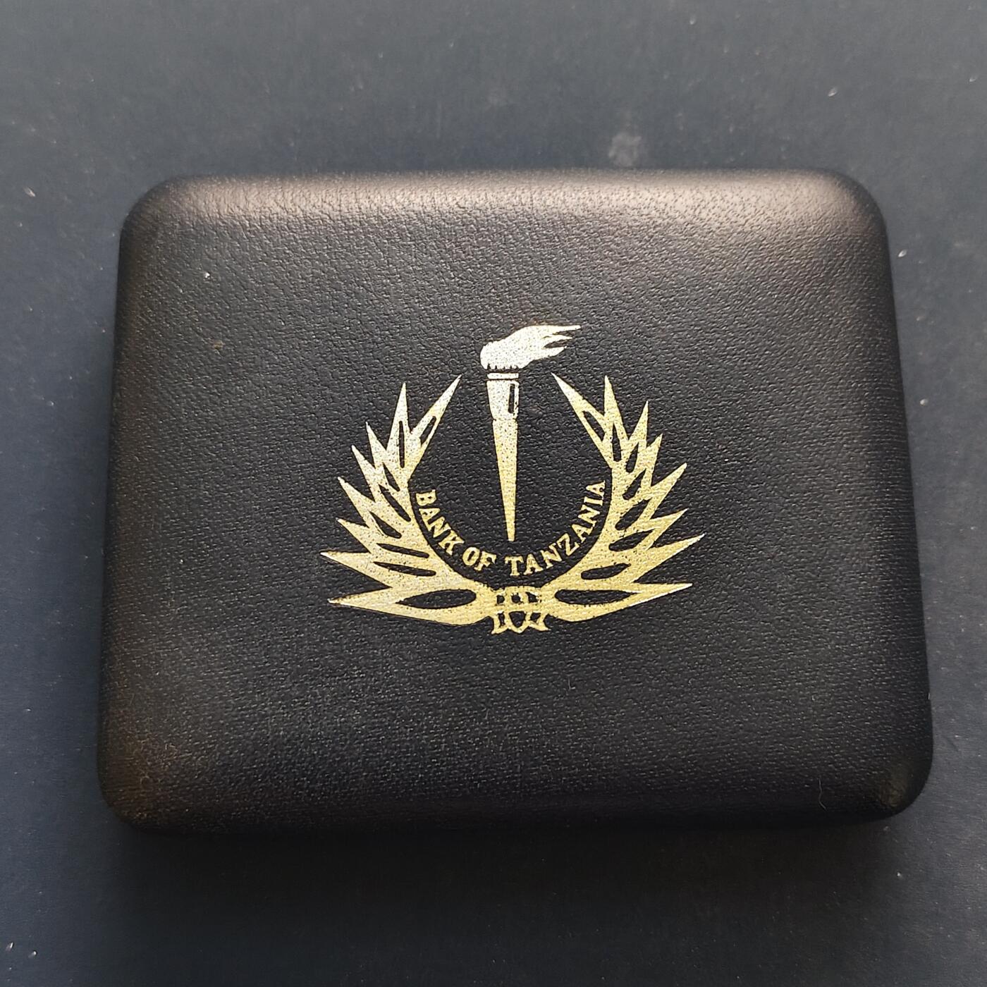 【全场包邮】纯粹捡漏拍495场-持续更新中 坦桑尼亚1966年官方精制套币-量5500-PS1