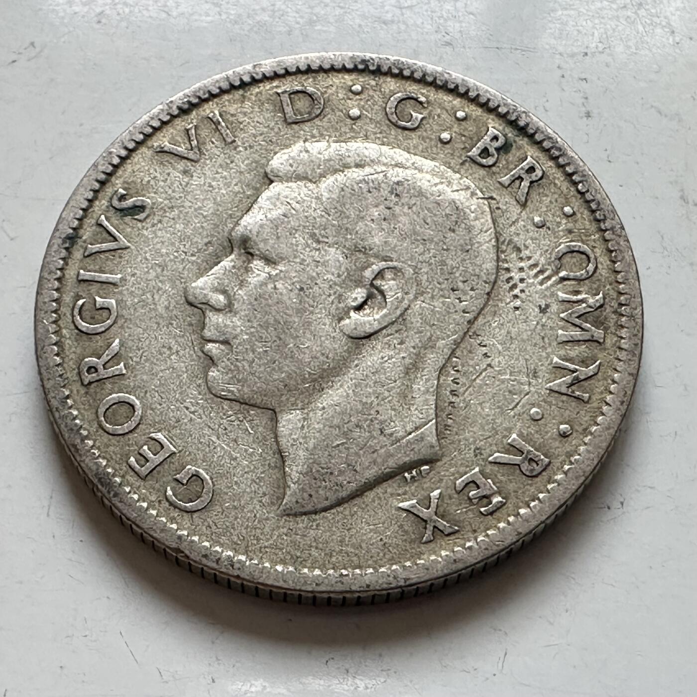 🌹外币初藏🌹🐯2026年第8场  每周二四六晚8️⃣点 接代拍 英国1942年2先令银币 11.3克50%银 a