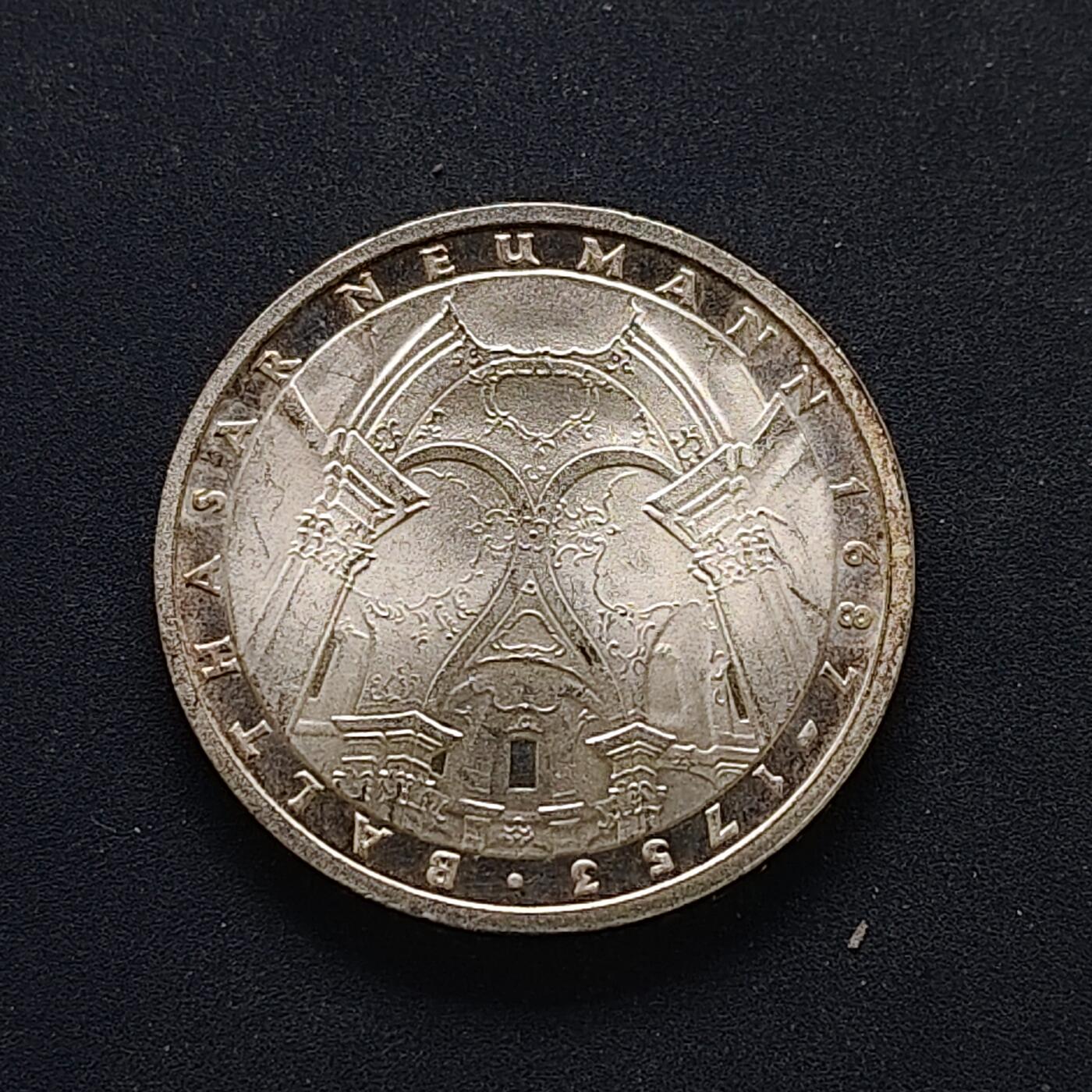 【全场包邮】纯粹捡漏拍494场 德国联邦德国1978年5马克建筑师巴尔塔萨·诺伊曼逝世225周年纪念银币-带证书【29毫米11.2克，纯银价约140元（按20元银价折算）】