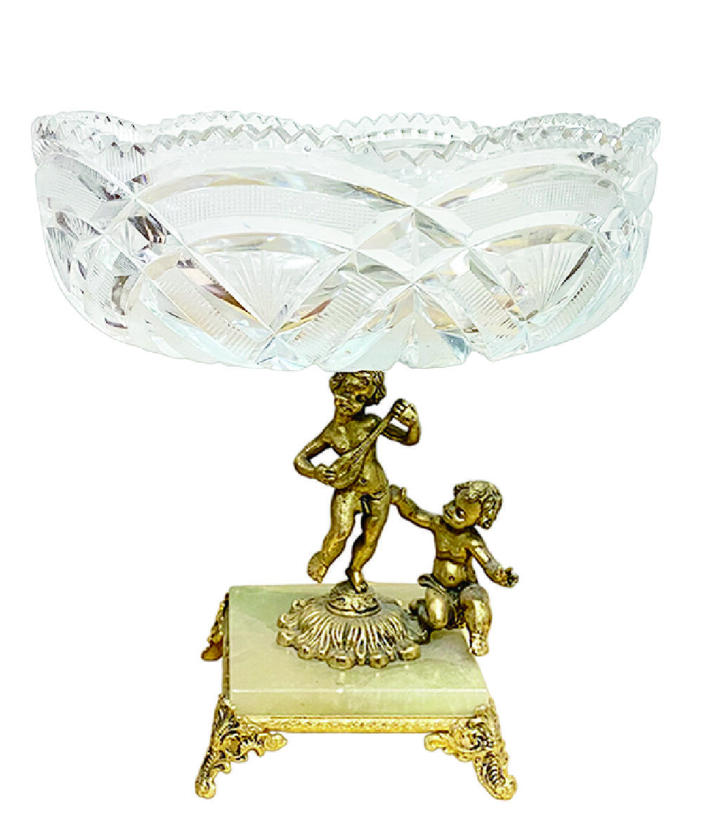 上海拍卖行2025年秋季古董珍玩拍卖会 约20世纪法式风格铜鎏金人物雕件车料水晶高脚果盆