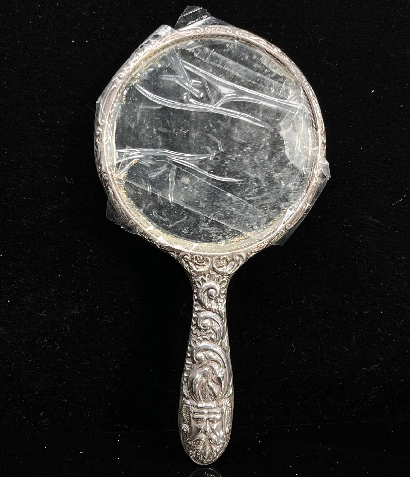 回流银器杂项 246克欧洲风格20世纪左右银手镜一件，局部点测表面含银92%左右