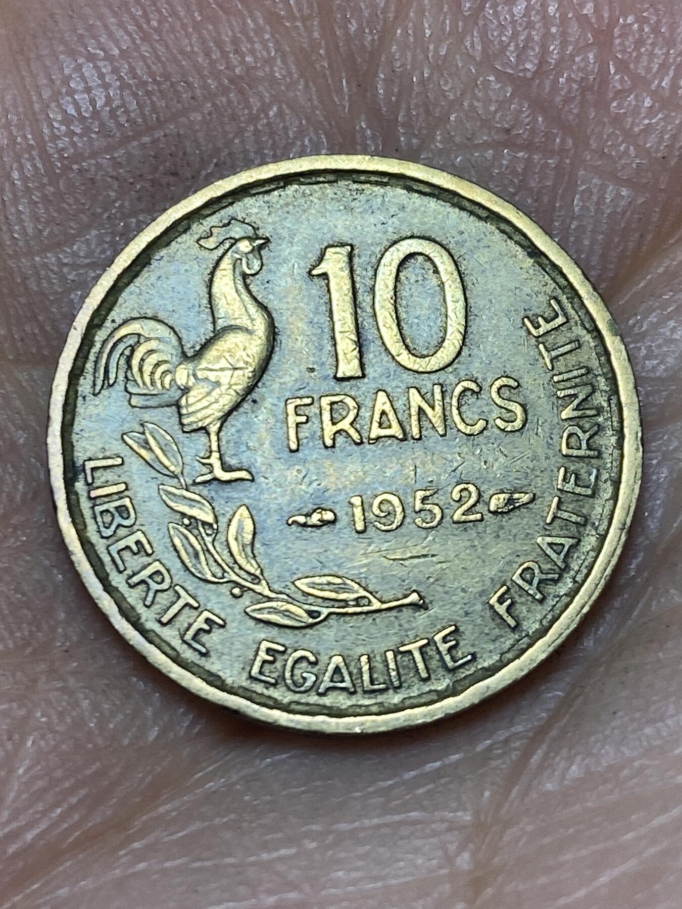 2026年第八场(总第一百七十七场）外国好品散币场(免佣金) 法兰西第四共和国1952年10法郎