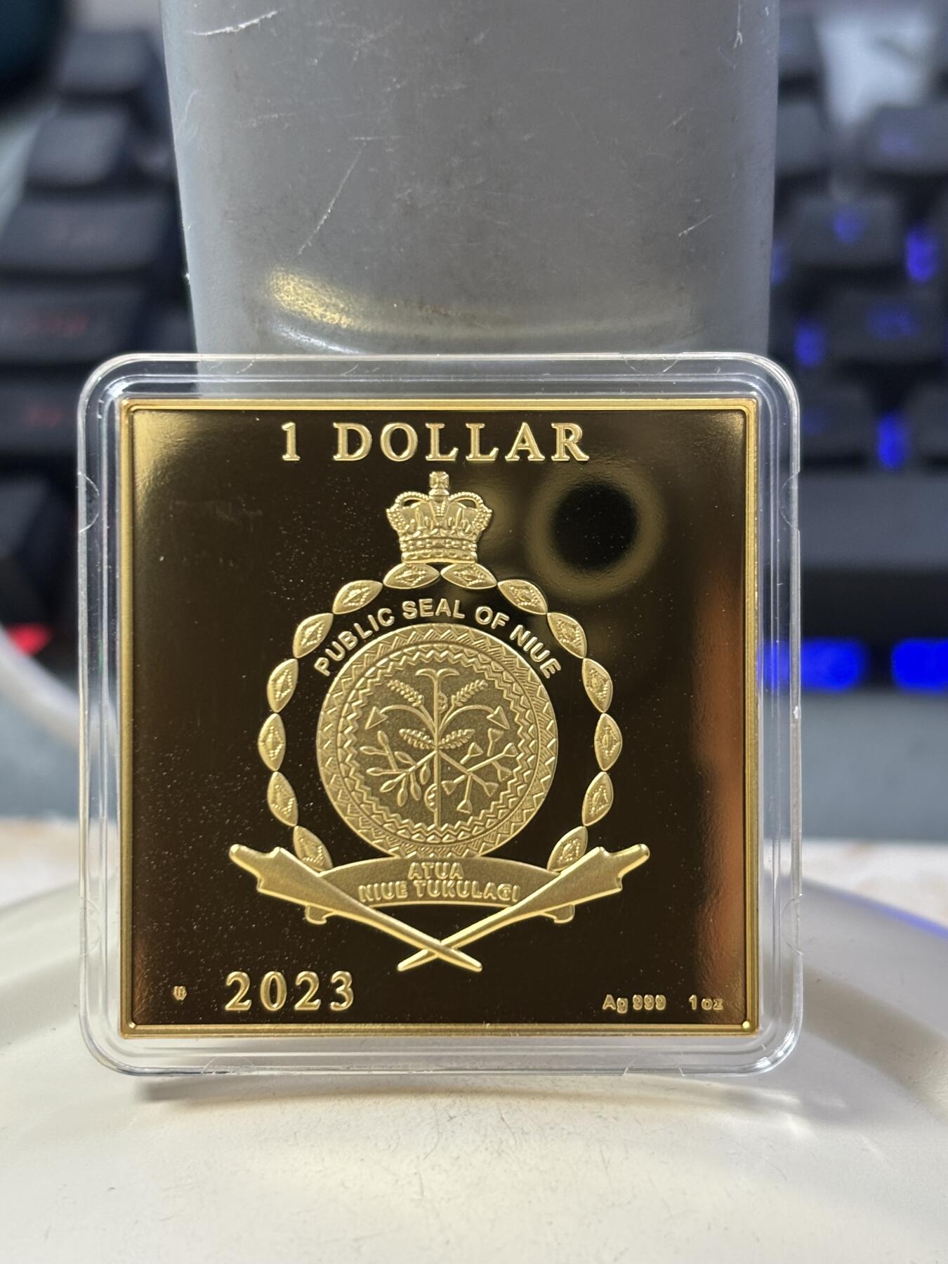 第188期拍卖 纽埃2023年世界名画系列梵高的两只螃蟹镀金彩银币1盎司,999银，发行999枚，