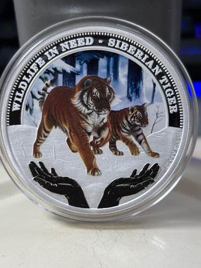第188期拍卖 - 图瓦卢2012年亚洲动物西伯利亚虎精制彩色纪念银币，999银，1盎司