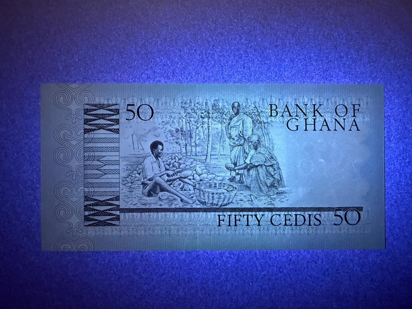 《艾美收藏》第229期-1.18周日外币荟萃 加纳50塞地 UNC 1979年 无47尾8