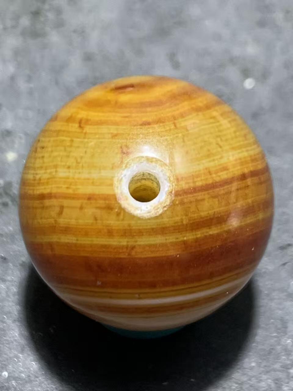 精美双天眼高玉化缠丝玛瑙2.0圆珠一颗，