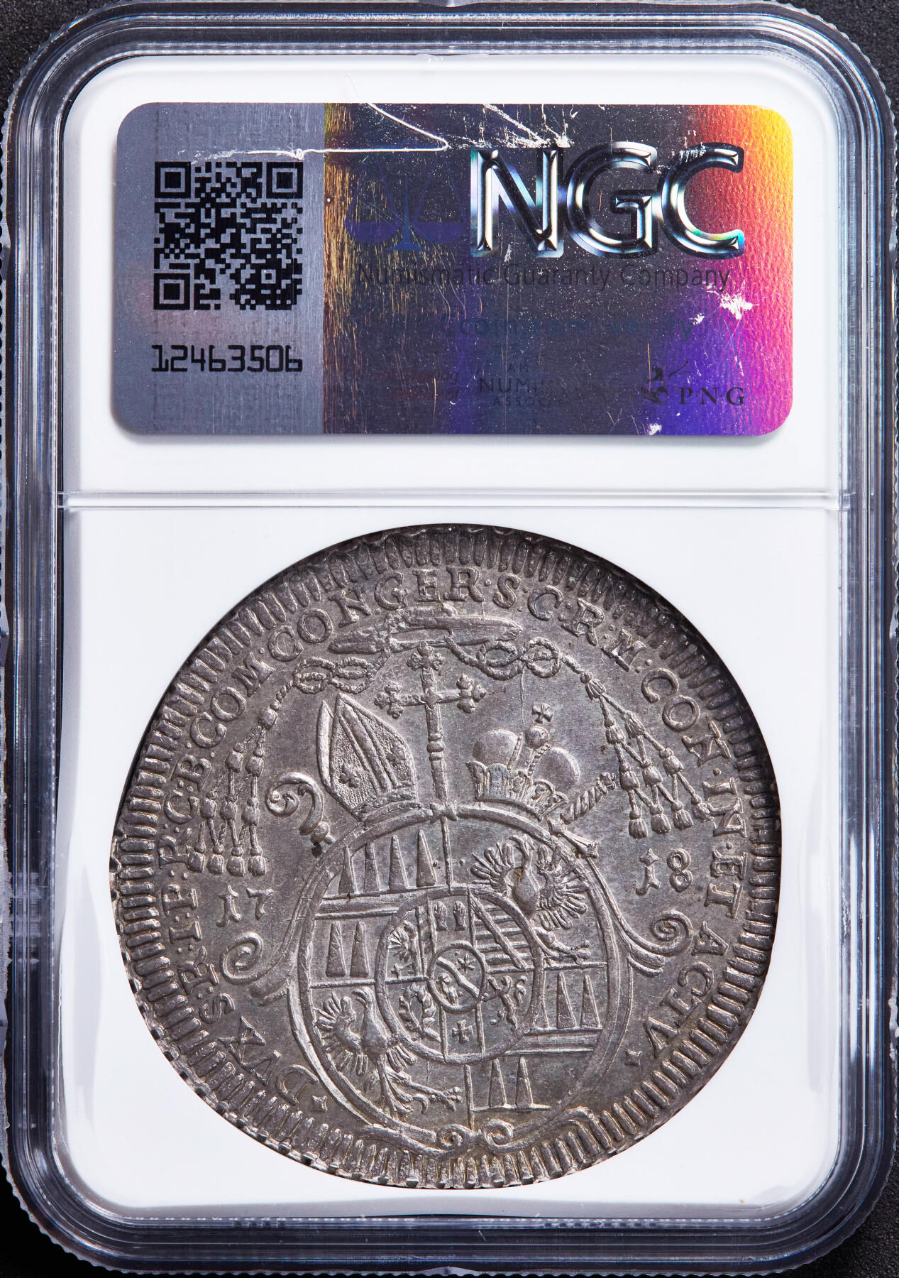 【俄甄集藏】“万象更新、马呈祥瑞”迎新春俄甄精品场-2026年(047)01-21 星期三 晚 19:30 全场包邮 神圣罗马帝国-奥地利奥洛穆茨主教区1718年沃尔夫冈·汉尼拔·冯·施拉滕巴赫主教亲王1泰勒大银币，NGC MS63，原味老包浆，细节犀利无可挑剔，稀有品种，唯一冠军分