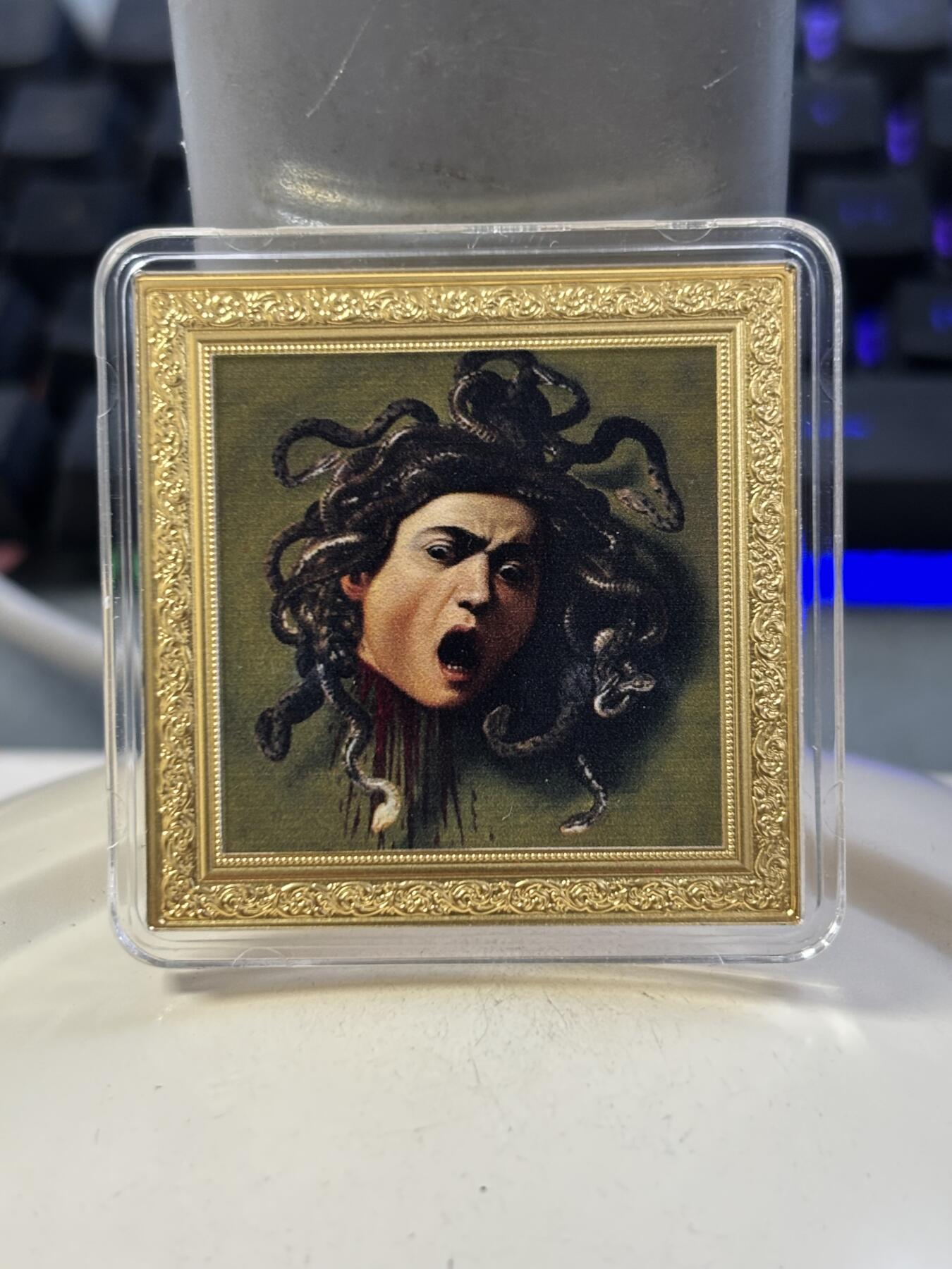 第188期拍卖 纽埃2021年卡拉瓦乔 名画系列《美杜莎》方形银币，1盎司999银，发行555枚