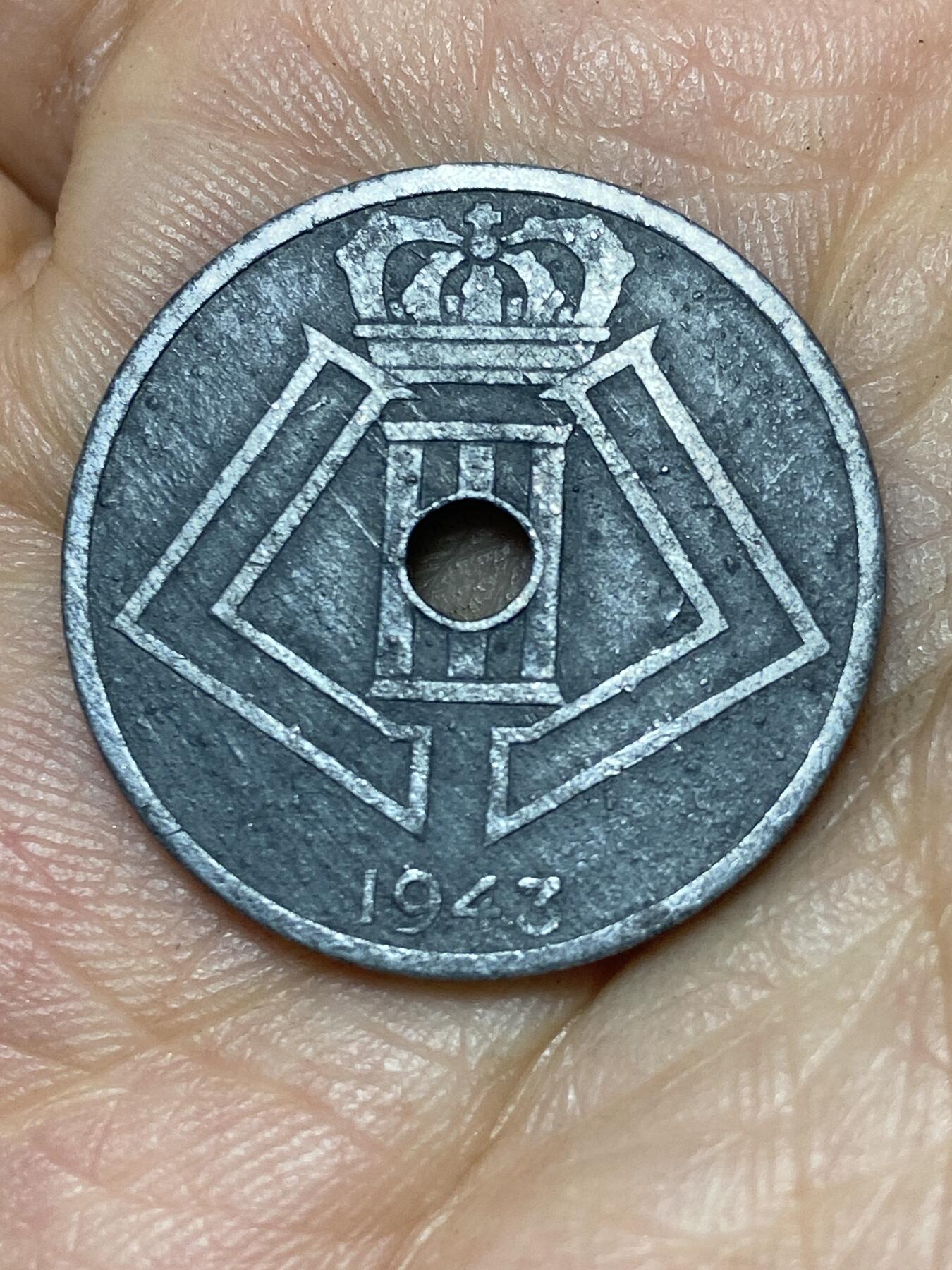 2026年第八场(总第一百七十七场）外国好品散币场(免佣金) 比利时🇧🇪1943年25分(二战德国占领时期，法语–荷语版)