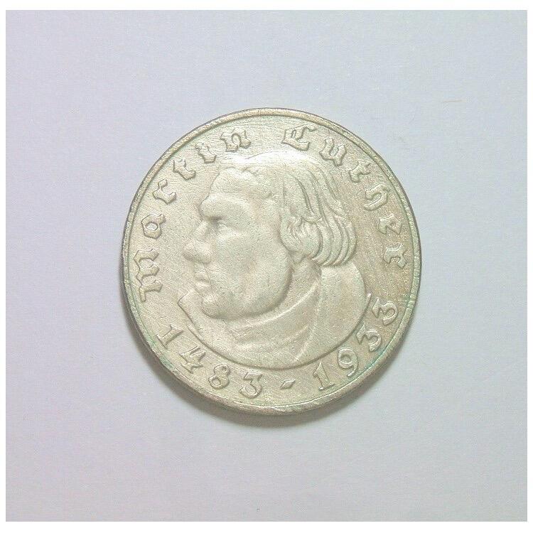 【旋风钱币】1月17日19:00准时开拍 精美欧洲币章、银币银章、第三帝国钱币等 全场包邮！ 【银】德国第三帝国1933年J版 马丁路德2马克纪念银币 发行量8万 极美品