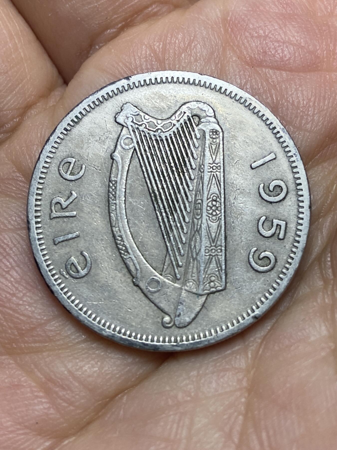 2026年第八场(总第一百七十七场）外国好品散币场(免佣金) 爱尔兰🇮🇪1959年1弗洛林(等值2先令，共和国时期第一套第二版)