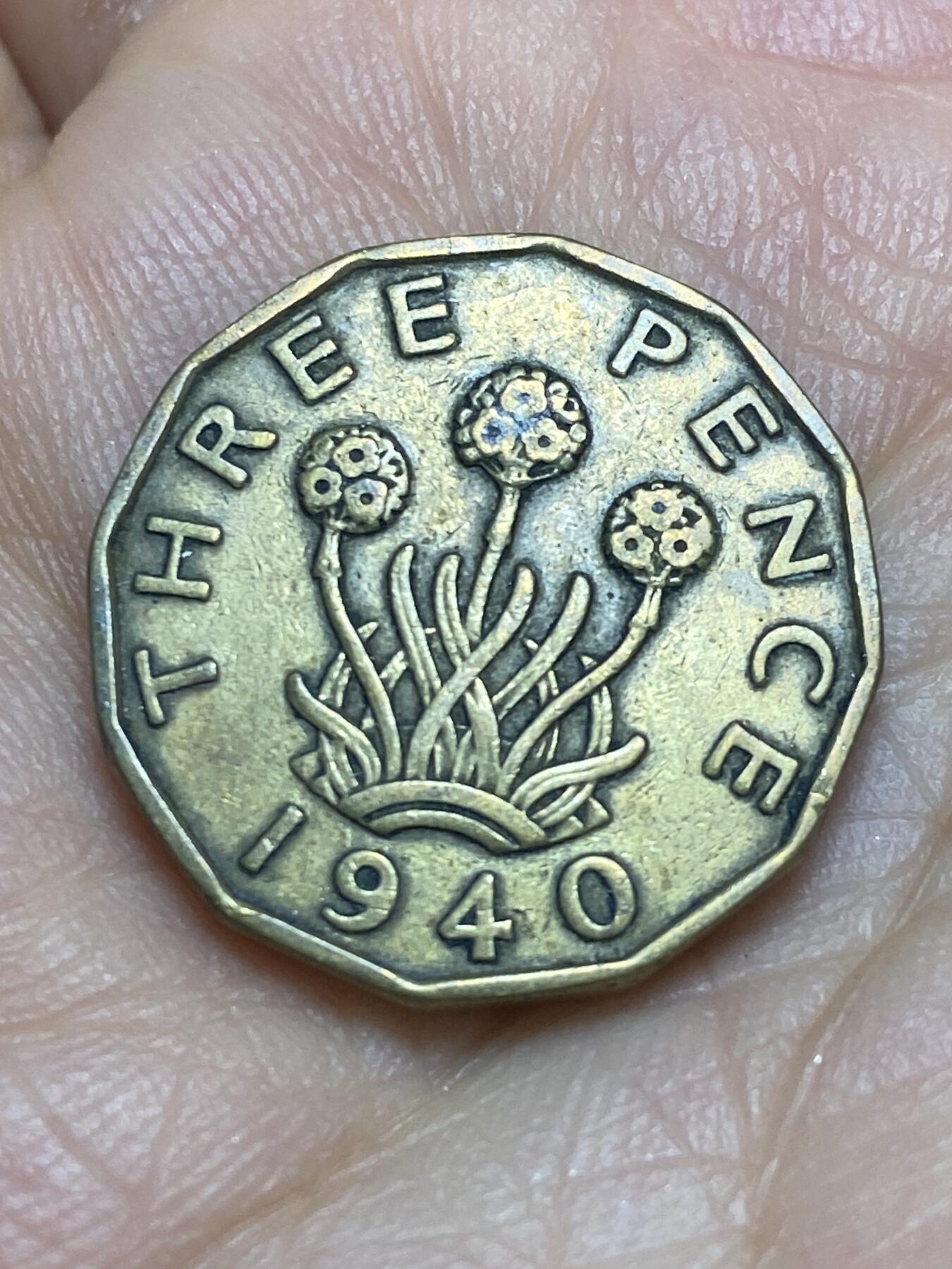 2026年第八场(总第一百七十七场）外国好品散币场(免佣金) 英国🇬🇧1940年3便士(乔治六世第一版)