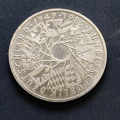 【全场包邮】纯粹捡漏拍494场 - 德国联邦德国1989年10马克共和国40周年纪念银币-带证书【33毫米15.5克，纯银价约194元（按20元银价折算）】