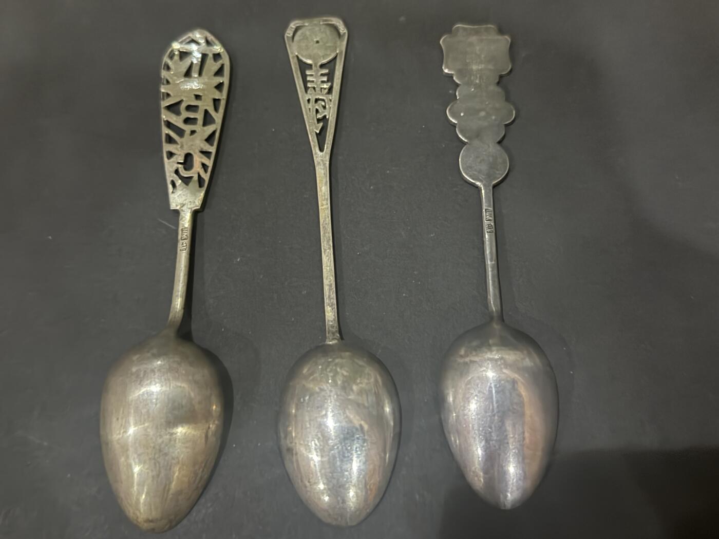 海外回流精品专场（鸽子请绕行） 欧洲回流清代纯银勺子三把-35.7克