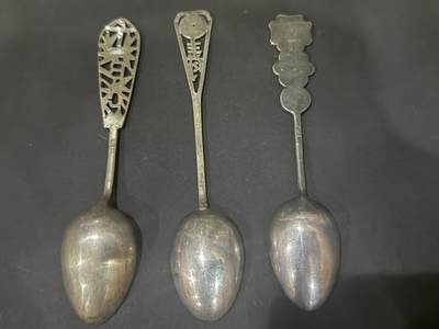 海外回流精品拍卖（五一专场） 欧洲回流清代纯银勺子三把-35.7克