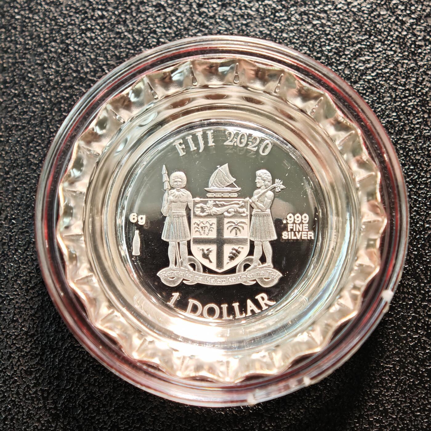 【德藏】世界币章拍卖第162期（拍品征集中~欢迎藏友联系） 2020年 斐济可口可乐(中文)1元异形纪念银币 原盒 6g 999银