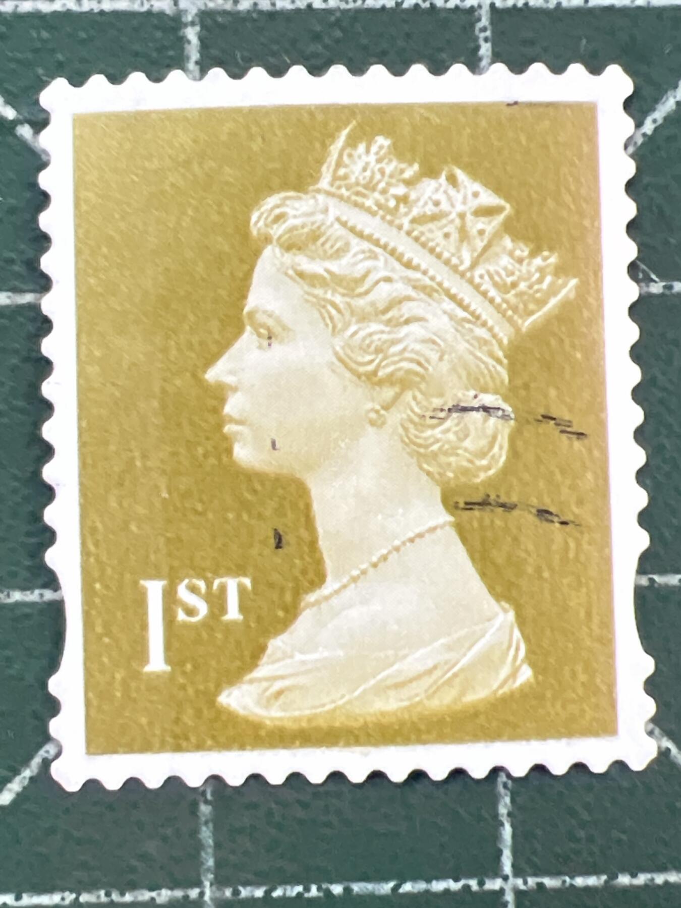 第1101 邮票专场 （无押金，捡漏，全场50包邮，偏远地区除外，接收代拍业务，本店十天发一次货） 英国女王邮票