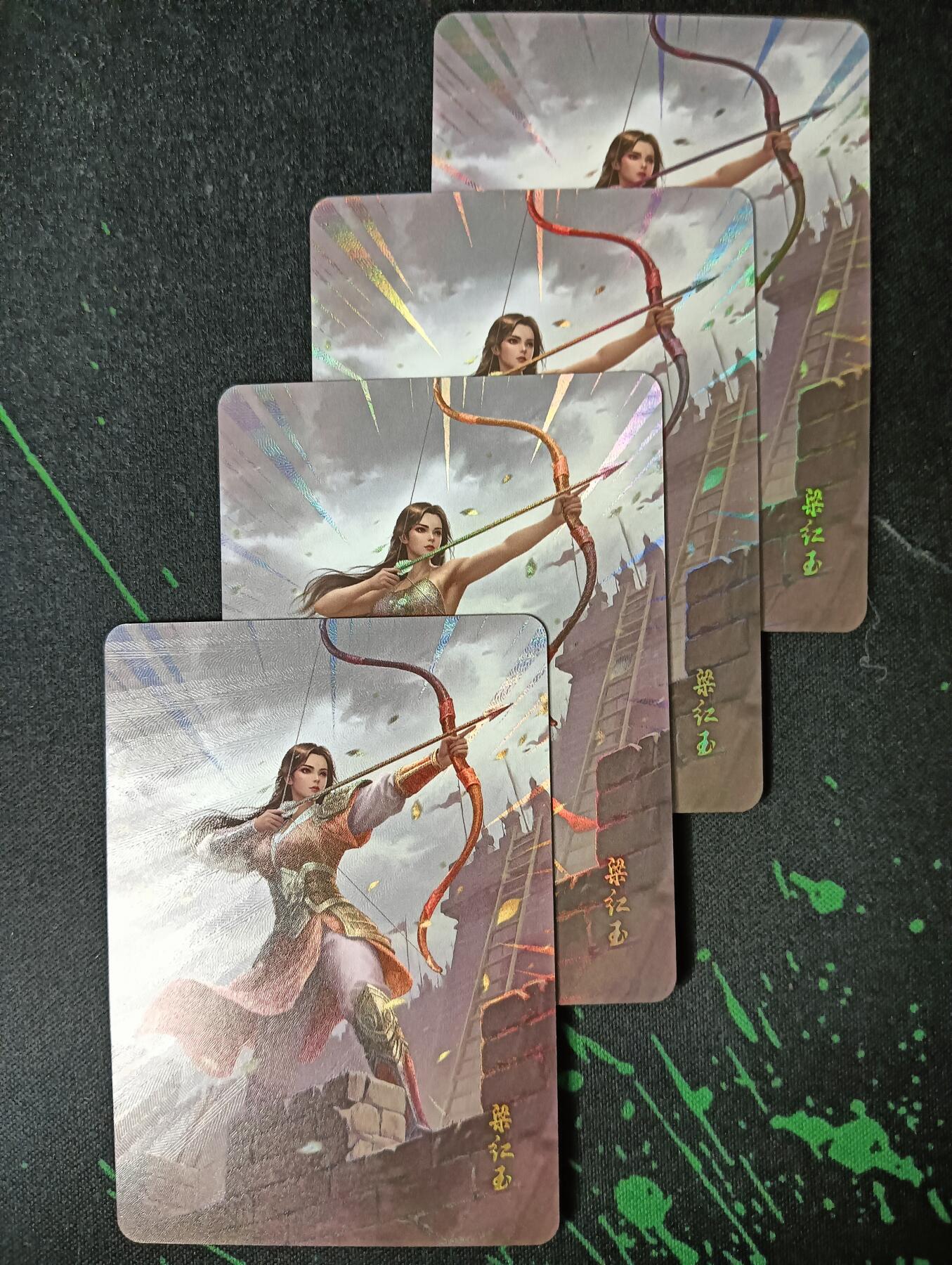 花开卡拍第61期（3月7号周六截拍，品控勿拍!!!拍品不寄存，运费5元（新疆需补运费差价或顺丰到付），自制卡难免瑕疵，可能存在轻微撞角爆边等出厂瑕疵，品控介意勿拍！） 墨卡文创 御淑集 梁红玉 三渐变+特藏，彩闪4张