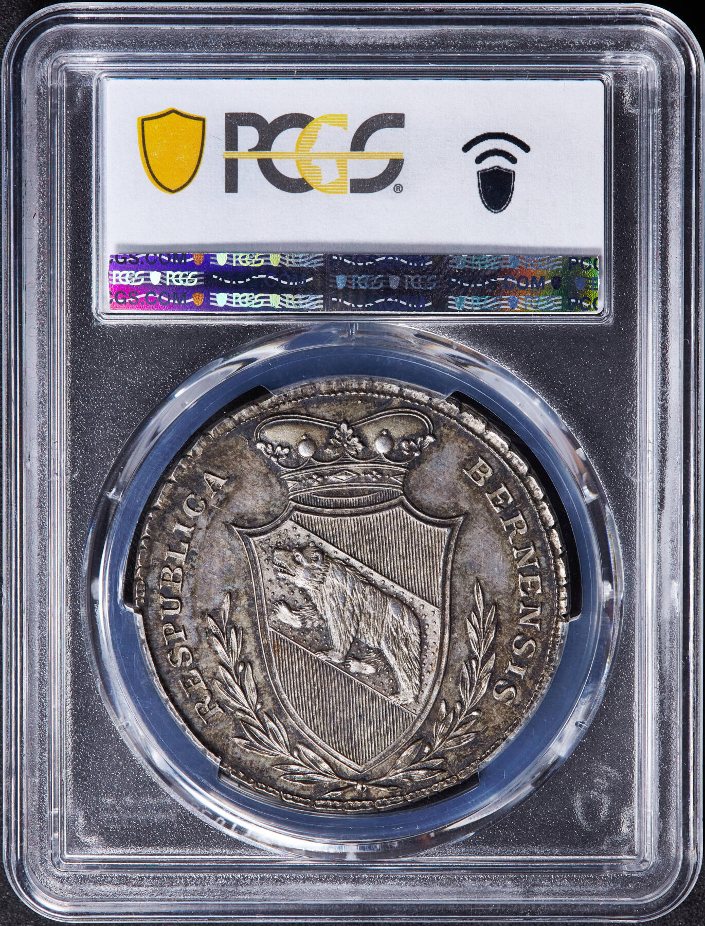 【俄甄集藏】“万象更新、马呈祥瑞”迎新春俄甄精品场-2026年(047)01-21 星期三 晚 19:30 全场包邮 瑞士18世纪末伯尔尼学院知识殿堂题材花边大银章，PCGS MS63，黄油酱彩老包浆，少见品种