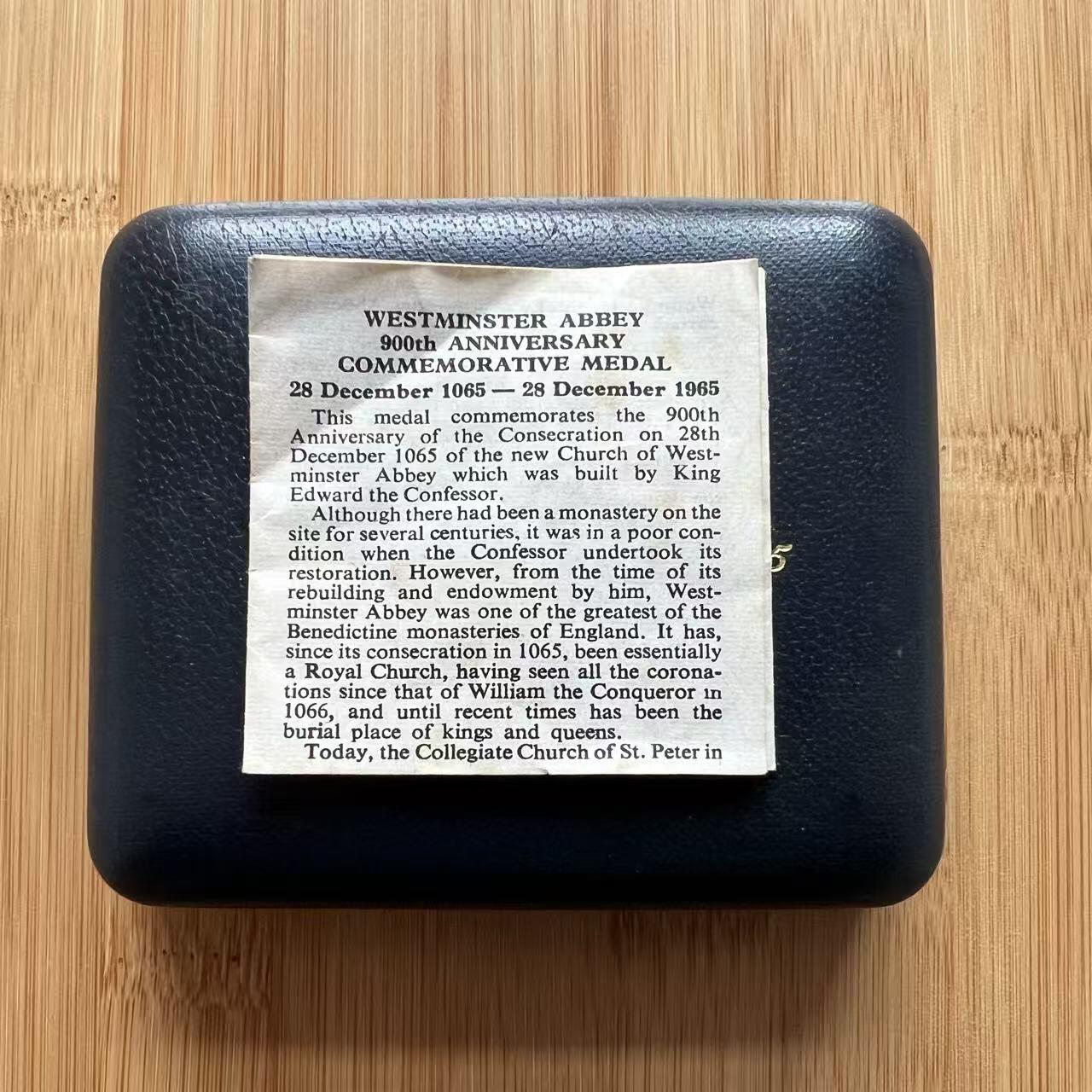 第188期拍卖 1965英国 威斯敏特大教堂900周年纪念大银章原盒证书By M.Rizzello 皇家造币厂 86.6克 直径57.3mm 925银。 【银价1762】